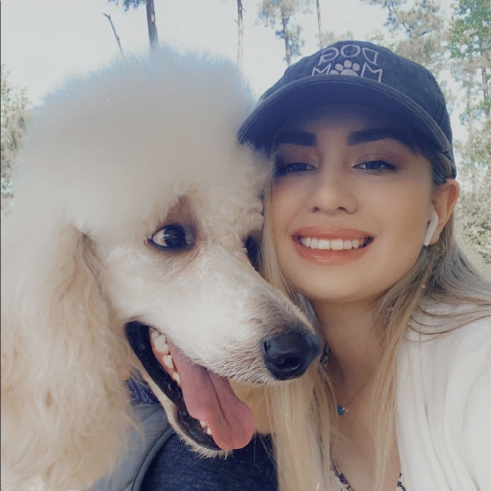 Meet your Posher, Frida